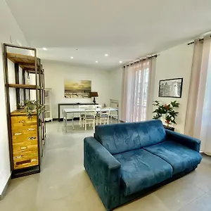 Privatehouseinrome Appartamento